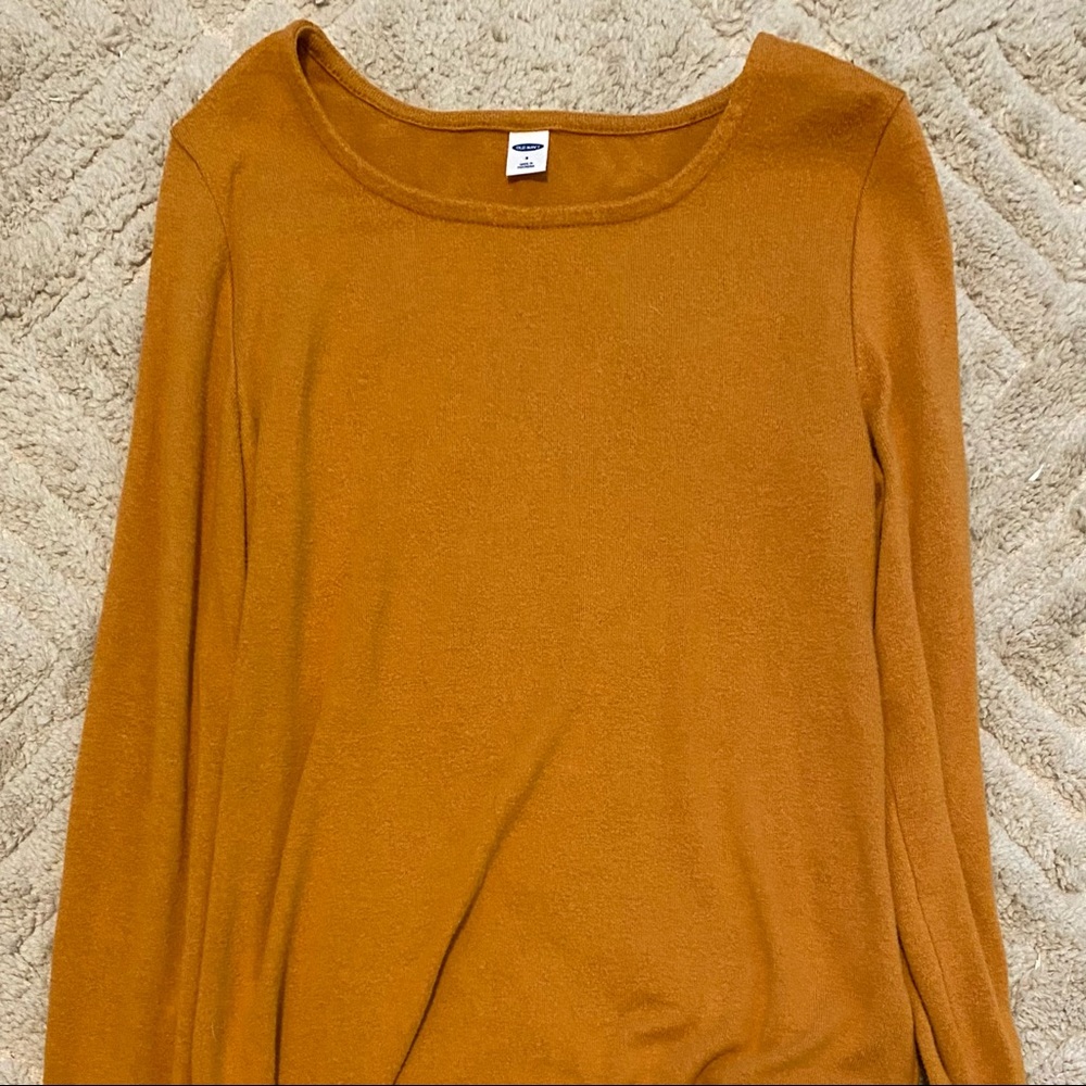 3for15 sale! Old Navy burnt orange long sleeve